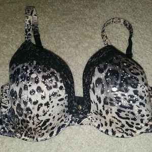 Body by Victoria leopard print lace trim full bra